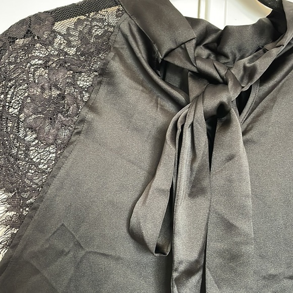 Nicole Miller Black Top - Picture 3 of 4